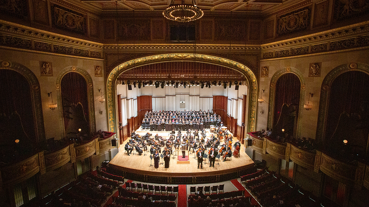 奥克兰交响乐团将4月4日本赛季的最后一场音乐会